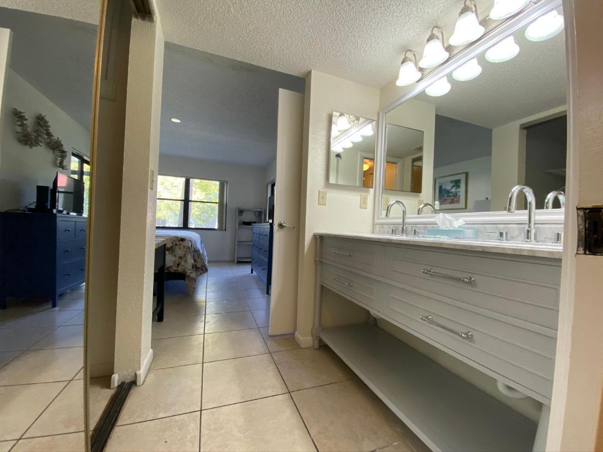 4330 Shorewalk Lakeview Close To Img And *